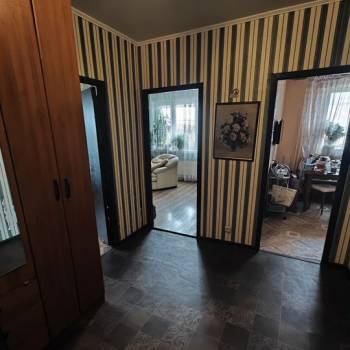 Продается 2-х комнатная квартира, 56 м²