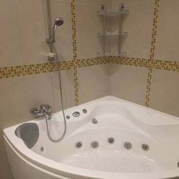 Сдается 2-х комнатная квартира, 80 м²