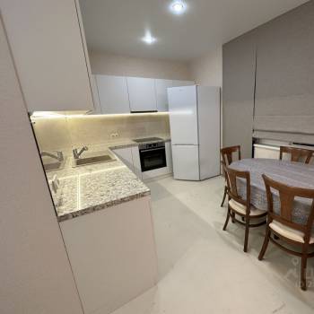 Сдается Многокомнатная квартира, 110 м²