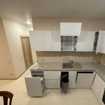 Сдается Многокомнатная квартира, 110 м²
