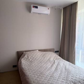 Сдается 1-комнатная квартира, 37 м²