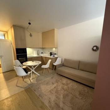 Сдается 1-комнатная квартира, 37 м²