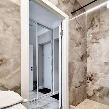 Продается 1-комнатная квартира, 35 м²