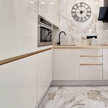 Продается 1-комнатная квартира, 35 м²
