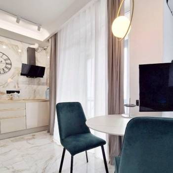 Продается 1-комнатная квартира, 35 м²