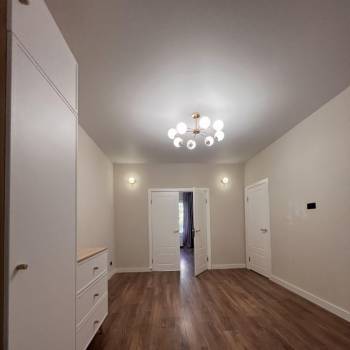 Продается 3-х комнатная квартира, 57 м²