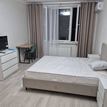 Сдается 1-комнатная квартира, 39,3 м²