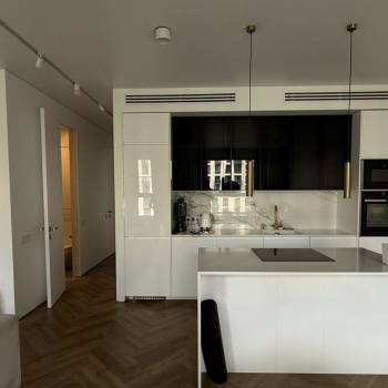 Продается 2-х комнатная квартира, 69 м²