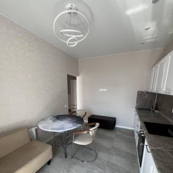 Сдается Многокомнатная квартира, 55 м²