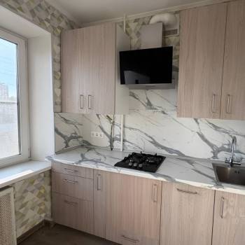 Сдается 2-х комнатная квартира, 42 м²
