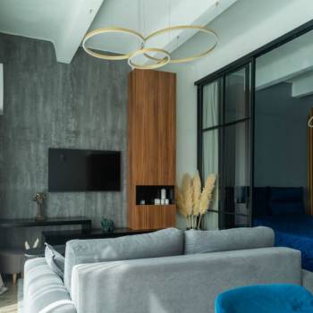 Продается 1-комнатная квартира, 57 м²
