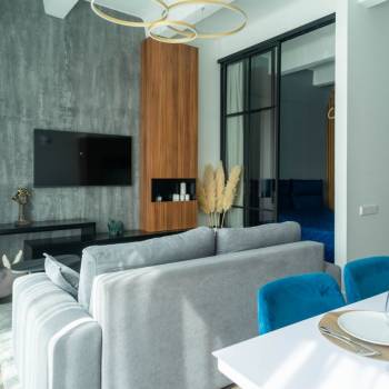 Продается 1-комнатная квартира, 57 м²