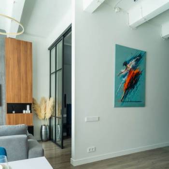 Продается 1-комнатная квартира, 57 м²