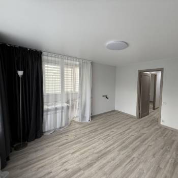 Продается 3-х комнатная квартира, 58 м²
