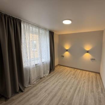 Продается 3-х комнатная квартира, 58 м²