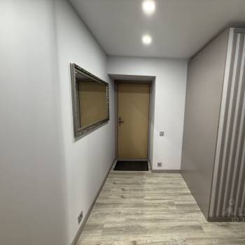 Продается 3-х комнатная квартира, 58 м²