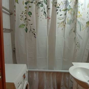 Сдается 1-комнатная квартира, 43 м²
