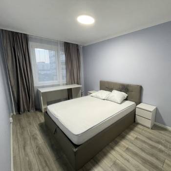 Сдается Многокомнатная квартира, 75 м²