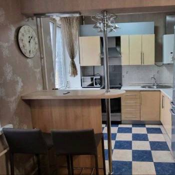 Сдается Многокомнатная квартира, 59 м²