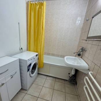 Сдается 2-х комнатная квартира, 60 м²
