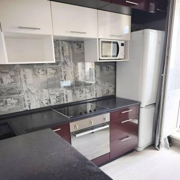 Сдается 1-комнатная квартира, 42 м²