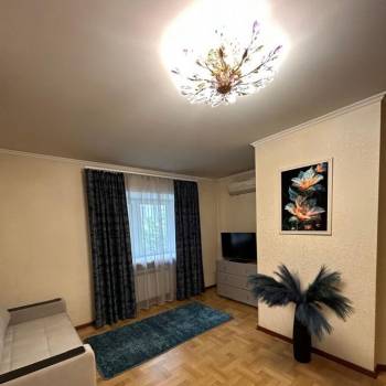 Сдается 2-х комнатная квартира, 54,4 м²