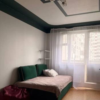 Сдается 1-комнатная квартира, 40 м²