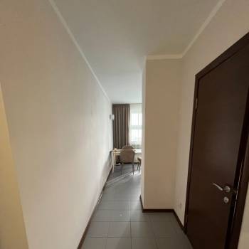 Продается 1-комнатная квартира, 55,6 м²