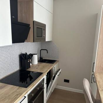 Сдается 1-комнатная квартира, 40 м²