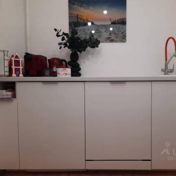Продается 3-х комнатная квартира, 65 м²