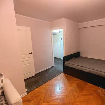 Продается 1-комнатная квартира, 30,5 м²