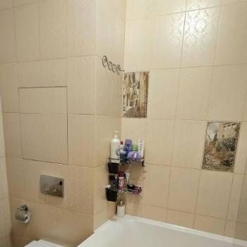Продается 1-комнатная квартира, 42,2 м²