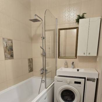 Продается 1-комнатная квартира, 42,2 м²