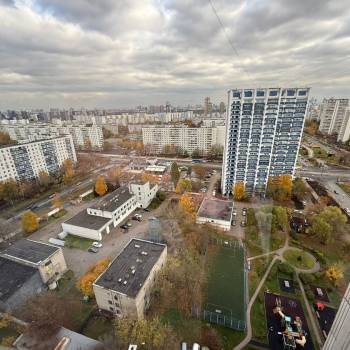 Сдается Многокомнатная квартира, 80 м²