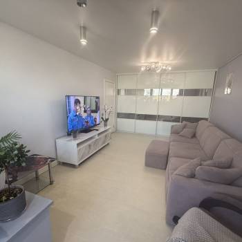 Сдается Многокомнатная квартира, 80 м²