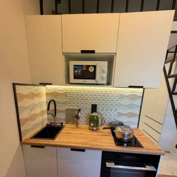 Продается 1-комнатная квартира, 11,8 м²