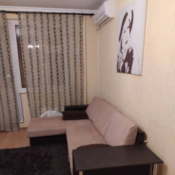 Сдается 1-комнатная квартира, 39 м²