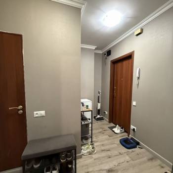 Продается 1-комнатная квартира, 38 м²