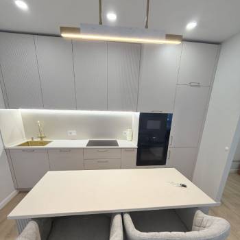 Сдается Многокомнатная квартира, 60 м²