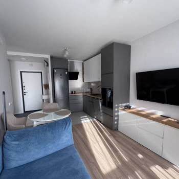 Продается 1-комнатная квартира, 36 м²