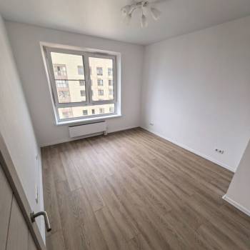 Продается 2-х комнатная квартира, 56 м²