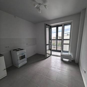Продается 2-х комнатная квартира, 56 м²