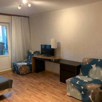 Сдается 1-комнатная квартира, 35 м²