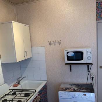 Сдается 1-комнатная квартира, 35 м²