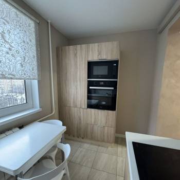 Сдается 1-комнатная квартира, 36,7 м²