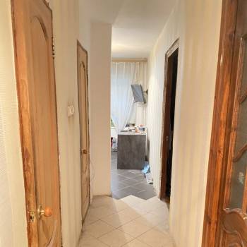 Продается Многокомнатная квартира, 74,6 м²