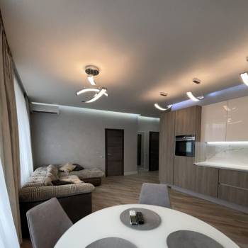 Сдается 2-х комнатная квартира, 60 м²