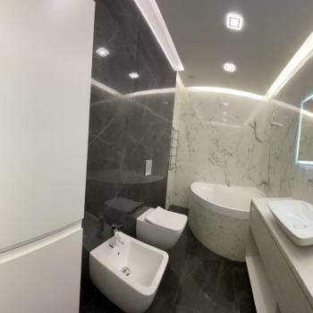 Сдается 2-х комнатная квартира, 60 м²