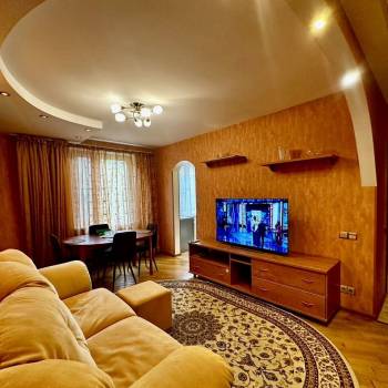 Сдается 2-х комнатная квартира, 63 м²