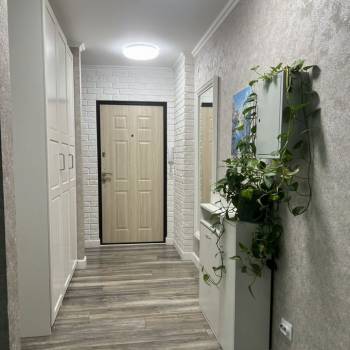 Сдается Многокомнатная квартира, 60 м²